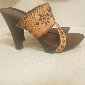 Amanda Smith Mules 8.5
